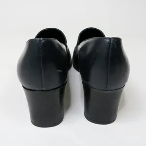 Vintage 90s Bandolino Navy Leather Heeled Loafers thumbnail 4