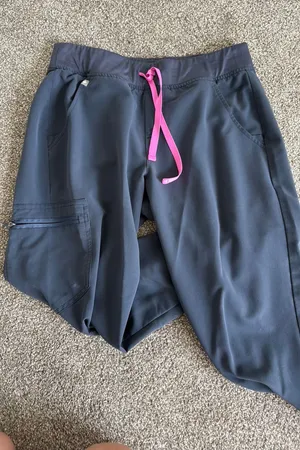 FIGS Scrub Pants thumbnail 1