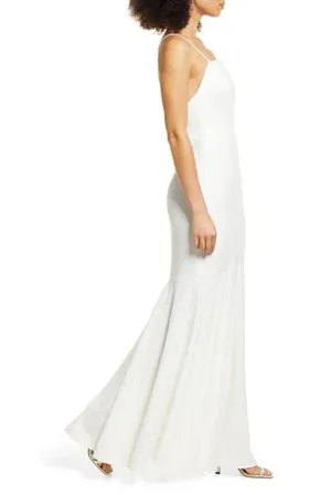 ELLIATT Collins Mermaid Gown in Ivory Size Small thumbnail 12
