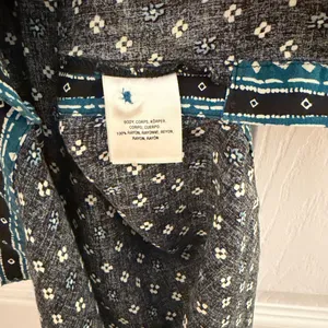 Anthropologie Akemi + Kin Ira Black Printed Motif Sleeveless Tunic Medium thumbnail 7