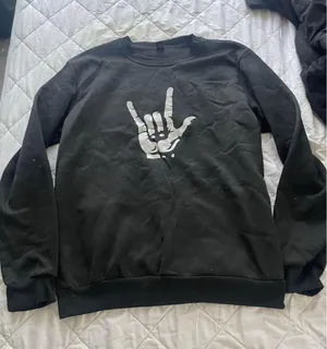 Men size medium sweatshirt Black thumbnail 1