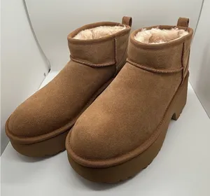 UGG Plush NWOT Women's Chestnut Suede Platform Boots‎ size 8 thumbnail 1