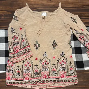 Wrangler cold shoulder Beige Embroidered Blouse medium thumbnail 1