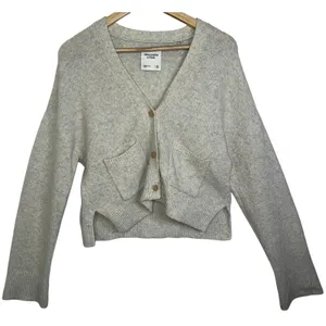 Abercrombie & Fitch Beige Long Sleeve Oversized Cropped Cardigan Sweater Size XS thumbnail 1