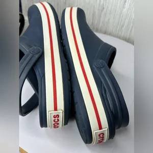 Crocs Unisex Navy Blue With Red & White Trim Clog Women’s Size 8 men’s Sz 6 thumbnail 6