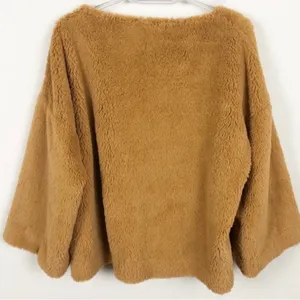 NWOT superfurry oversize top women’s Size Large thumbnail 11