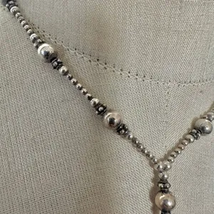 Artisan Bali Sterling Silver Graduated Bead Lariat Necklace thumbnail 2