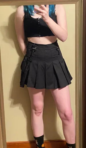 Yesstyle Black Buckled Skort thumbnail 1