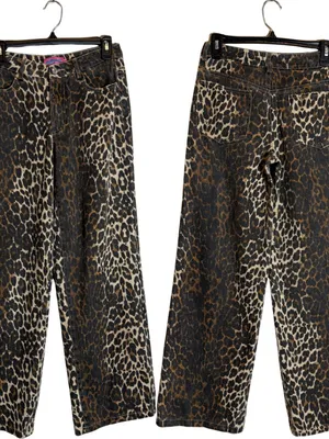 Edikted Leopard Printed Low Rise Baggy Jeans Women's XS Festival Fun Bold Trendy thumbnail 4
