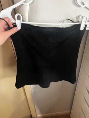 black top Size M thumbnail 2