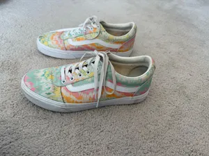 Tie-Dye Vans thumbnail 4