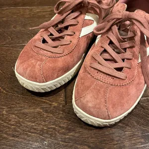 Tretorn Camden 3 burgundy suede sneakers thumbnail 2