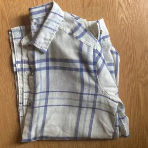 Hollister Flannel Button Down Shirt-Size S thumbnail 3