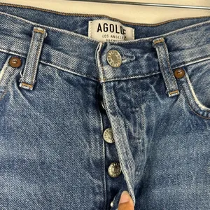 AGOLDE Riley Cropped High Rise Sttraight Leg‎ Distressed Raw Hem Jeans Sz 24 thumbnail 8