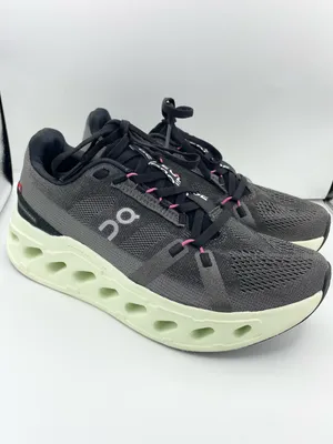 On Cloud Eclipse women’s running sneakers Size 8.5 gray/green Black thumbnail 15