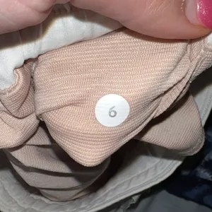 Lululemon Funfetti Hotty Hot Shorts thumbnail 4