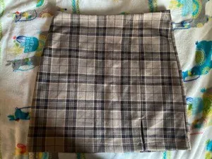 Windsor Pencil Skirt thumbnail 1