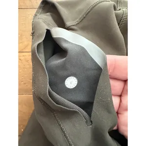 Lululemon In Movement 7/8 Tight *Everlux 25” Size 4 Dark Olive thumbnail 6