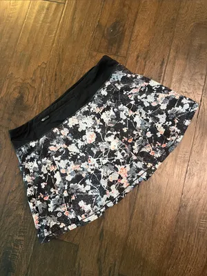 lululemon athletica Black Floral Mini Skort with Pink and Gray Blossoms 8 thumbnail 5