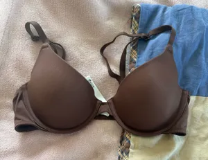 PINK Lightly Victoria's Secret Lined Everywhere Bra thumbnail 1