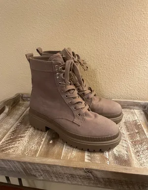 H&M Canvas Lug Sole Lace Up Combat Boots Taupe Tan Color Women’s Size 6 thumbnail 3