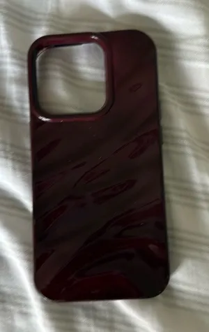 Amazon Wine Red IPhone 14 Pro Case thumbnail 1