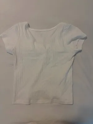 Brandy Melville White Top thumbnail 3