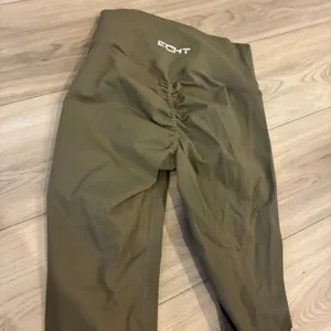 Echt Olive Green Ruched Booty Workout‎ Leggings Size M thumbnail 4