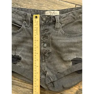 We The Free People Distressed Mini Denim Shorts Washed Black Button Fly Size‎ 26 thumbnail 6