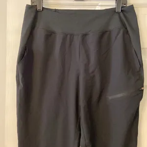 REI Co-op Wome pants size L excellent condition inseam 28” thumbnail 4
