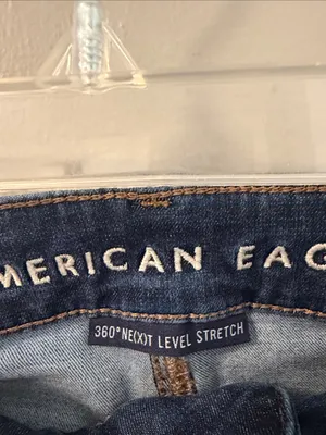 American Eagle High Rise Distressed Jegging - Size 6R thumbnail 4