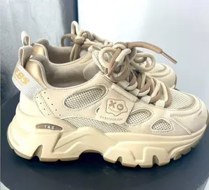 Olnitz cream sneakers size 5 1/2 cream color‎ bin 1 thumbnail 1