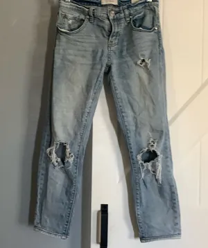 Boyfriend Jeans size 23 thumbnail 1