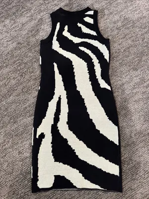 Sleeveless Black and White Zebra Knit Dress size XS thumbnail 2