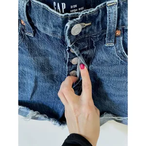 Gap High Rise Raw Hem Cheeky Button Fly Denim Shorts Blue Size 2 thumbnail 5