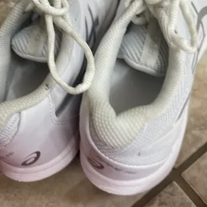 ASICS solution speed athletic Womens Tennis Shoes White Silver Size 8 EUC thumbnail 4