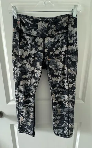 Lululemon Speed Up High-Rise Crop Leggings with Pockets in Spring Bloom Multi thumbnail 1