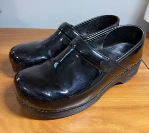 Dansko Professional Leather Clogs Black Patent Womens 43 Career Non Slip‎ thumbnail 1