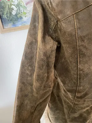 Wilsons Leather Maxima Y2K Penny Lane Faux Fur Trim Distressed Leather Coat thumbnail 3