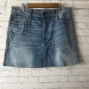 Abercrombie & Fitch Blue Denim Skirt size 32 thumbnail 4