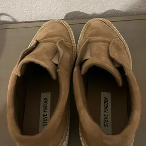 Steve Madden Dasher Leather Suede Slip On Shoes thumbnail 8