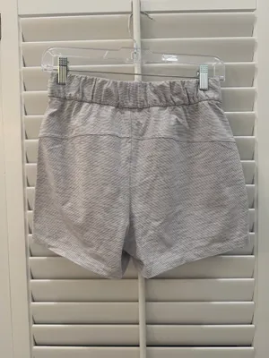 Lululemon Athletic Shorts Size 4 Gray Heathered Drawstring thumbnail 4