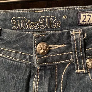 Miss Me Women's Skinny Jeans thumbnail 2