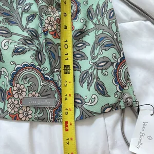 NWT Vera Bradley VB Drawstring Backsack‎ Backpack Floral Paisley Green Feminine thumbnail 5