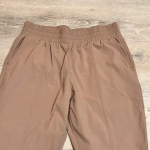 Yogalicious Trekki Modern Day Pant Khaki Size Medium M Pull on‎ Dress Casual thumbnail 3
