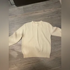 CREAM CABLE KNIT SWEATER S thumbnail 2