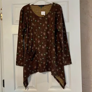 NWT Yak & Yeti Floral Front Pocket 3/4 Sleeve Tunic Small thumbnail 2