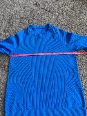 Lululemon Rest Less Pullover size 8 thumbnail 4