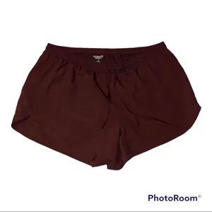 Old Navy Active Shorts thumbnail 2