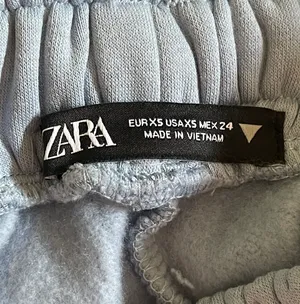 ZARA Long sleeve Sweatsuit Set With Hoodie And Wide Legs. Size XS thumbnail 3